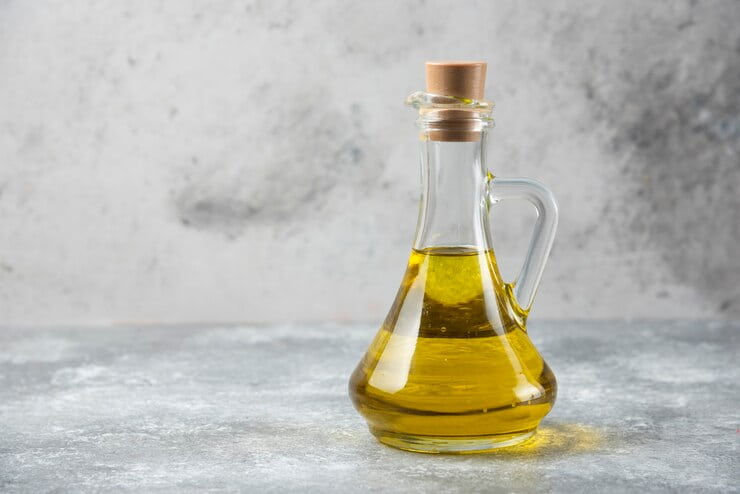 تصویر 4 از خرید روغن هسته خرما برای مو  + قیمت فروش استثنایی